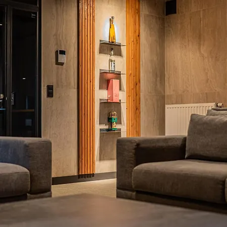 Penthouse Standing A Apartment Ath