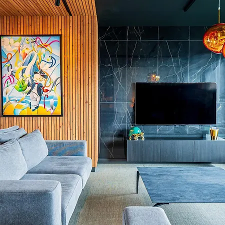 Penthouse Standing A Apartment *