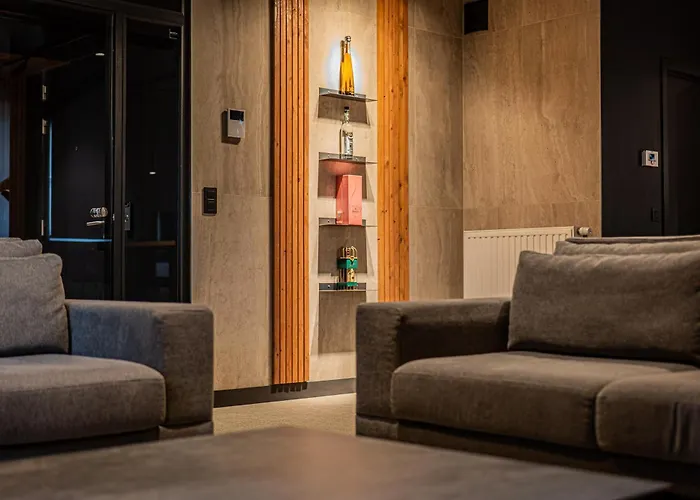 Penthouse Standing A Appartement Aat